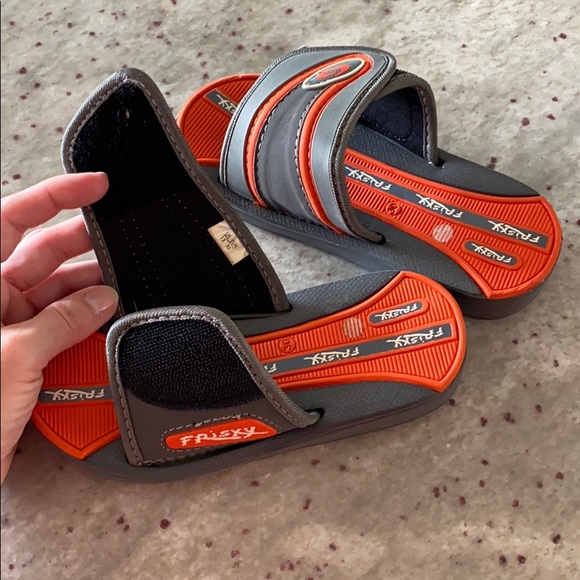 Little Boy Slides - Picture 3 of 4